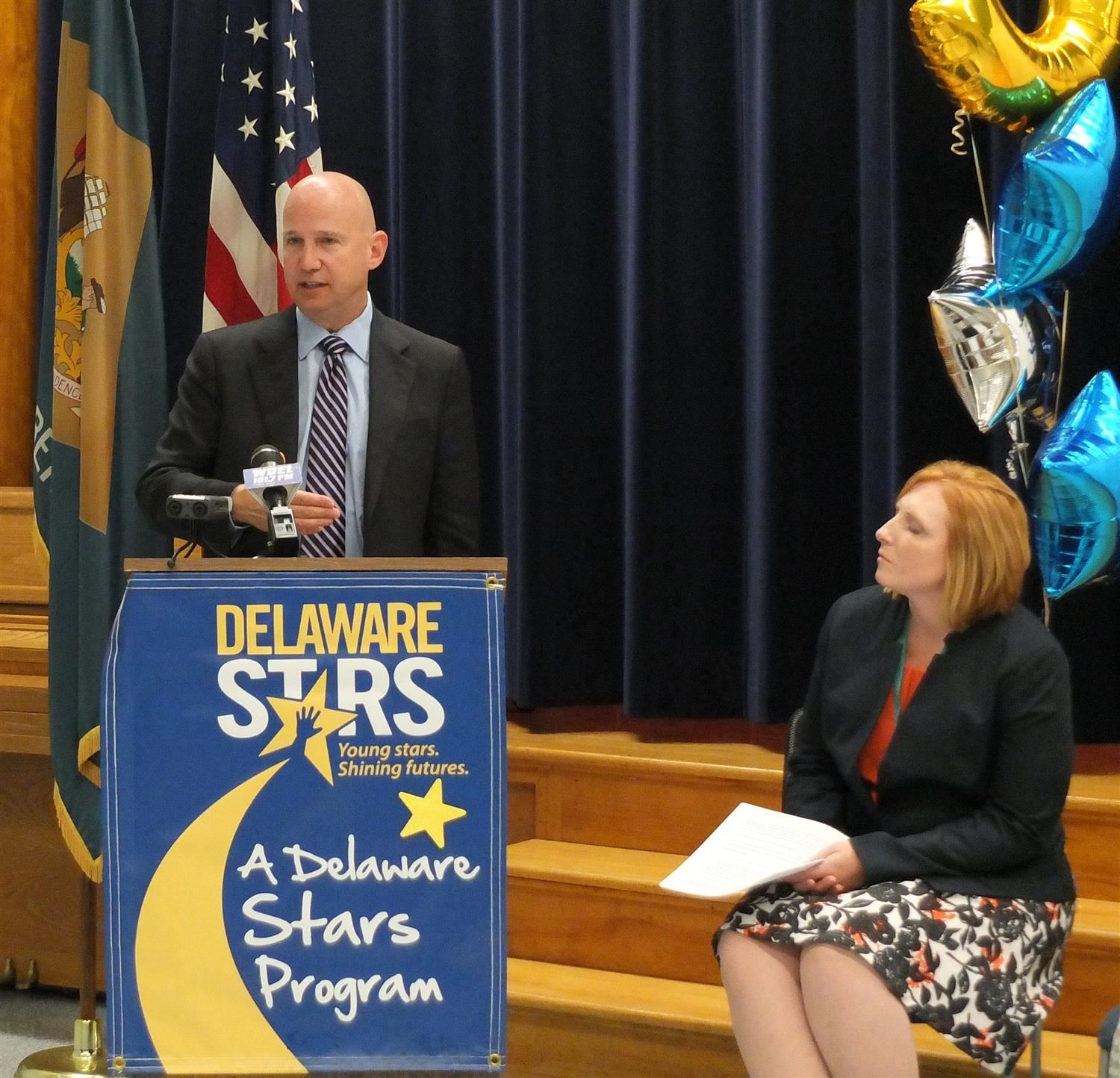  Photo:Gov. Markell honors 100th Early Learning Program highest quality rating & Becky Ryan